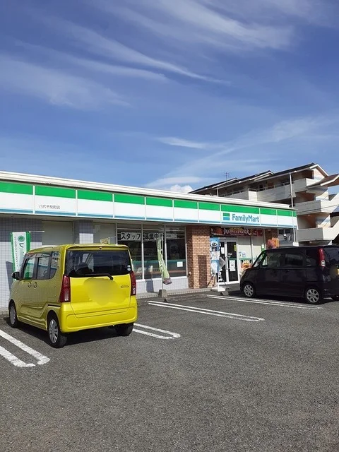 ファミリーマート八代千反町店まで176m