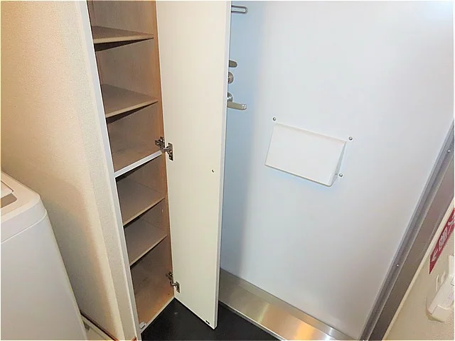 シューズボックスあり