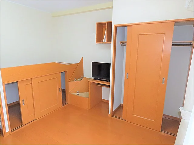 クローゼット、ベッド下収納あり