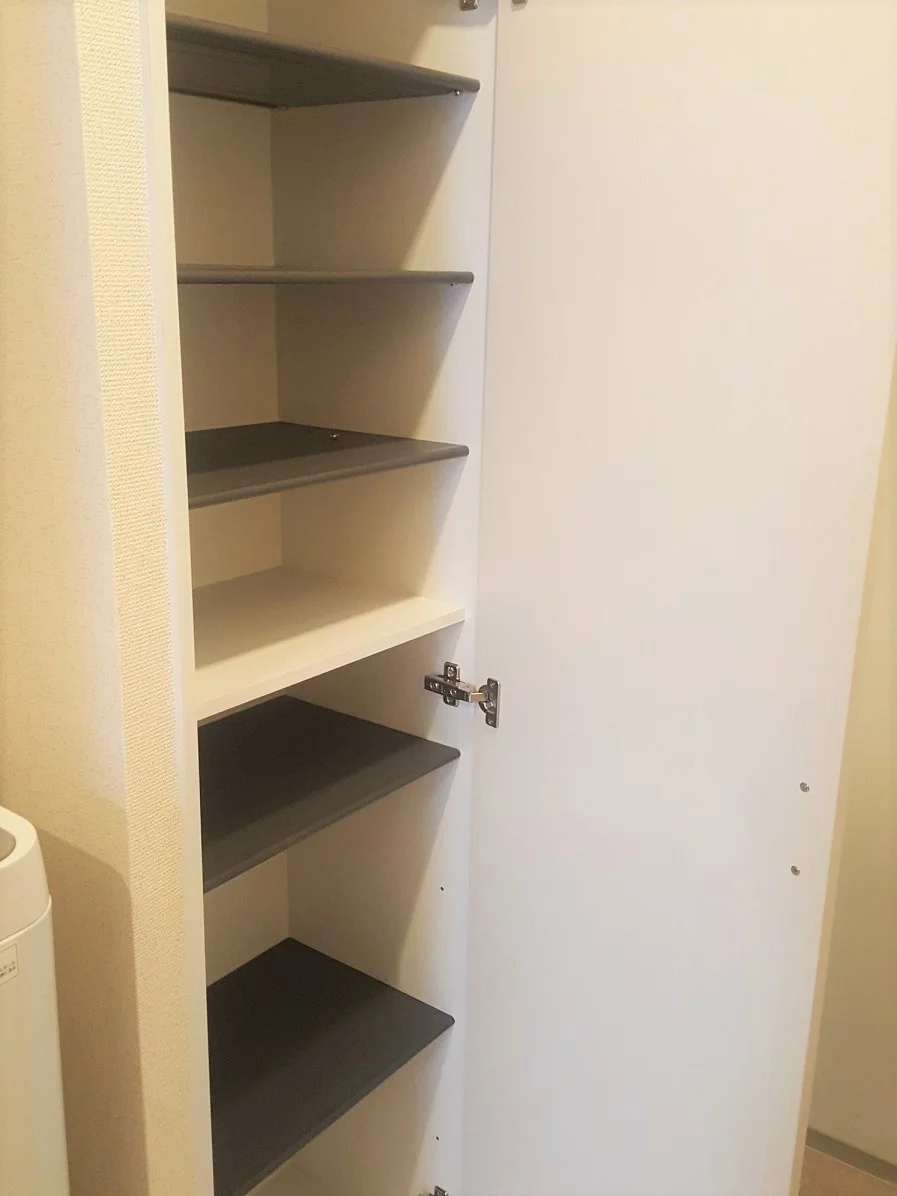 シューズボックス　撮影１０２号室