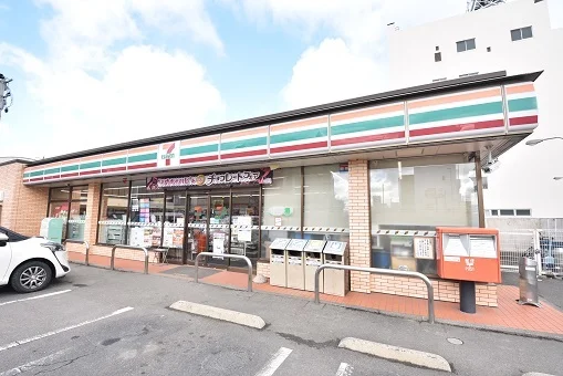 セブン-イレブン 郡山図景町店まで350m