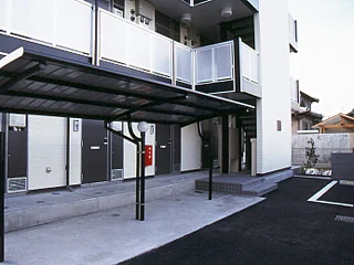 屋根付き駐輪場
