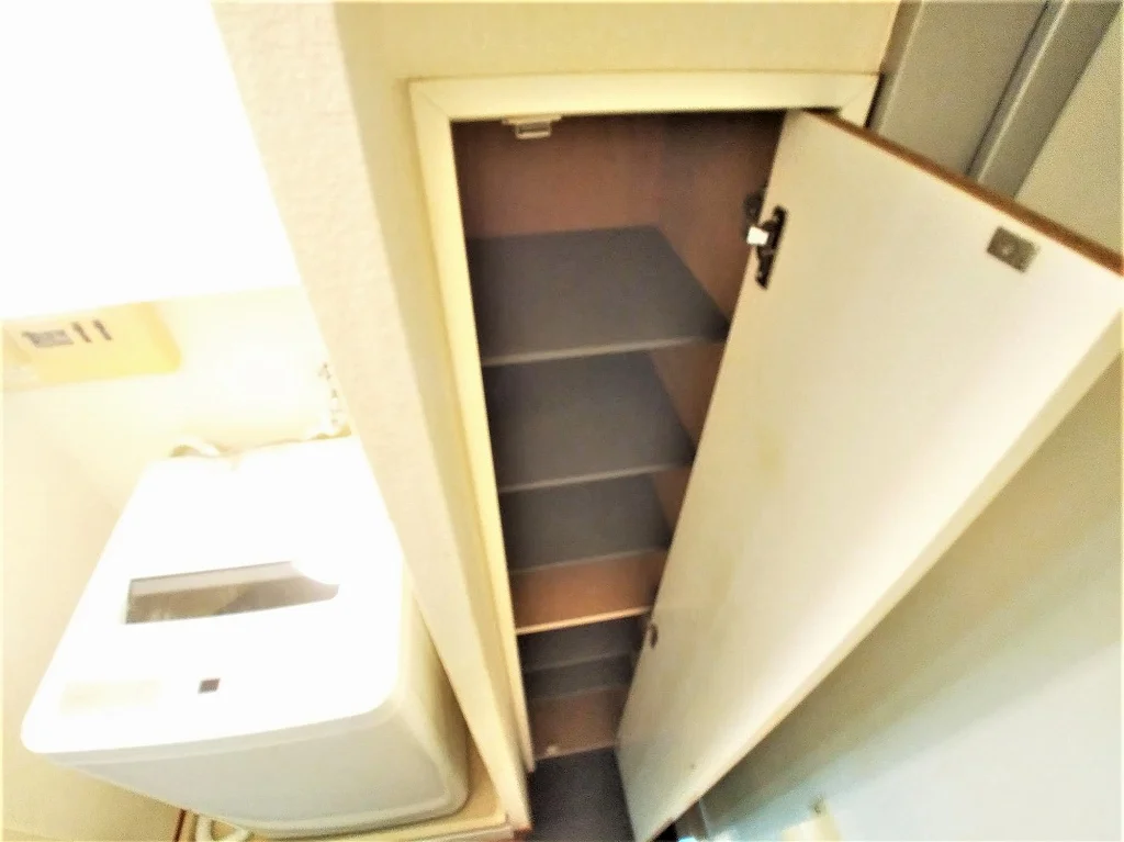 シューズボックス