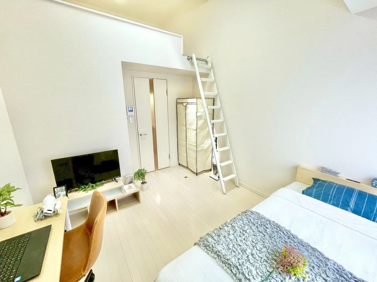 ※撮影用の観察植物・食器調理器具・雑貨類等はございません。※写真は現況優先