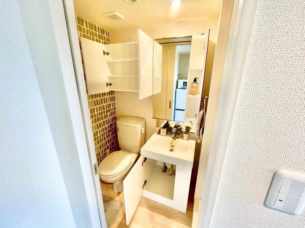 ※撮影用の観察植物・食器調理器具・雑貨類等はございません。※写真は現況優先