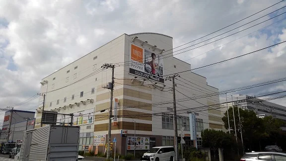 スポーツクラブまで800m