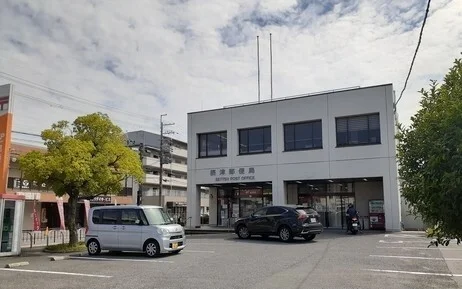 摂津郵便局様まで1600m