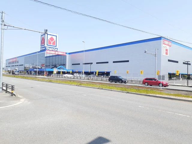 Tecc LIFE SELECまで750m