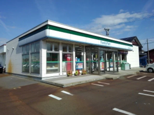 ファミリーマート 新発田舟入町まで210m