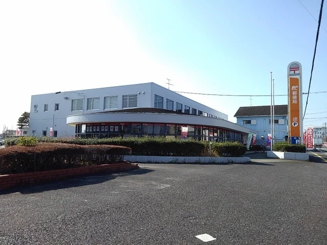 小郡郵便局まで770m