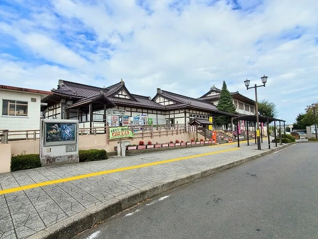 船岡駅まで700m