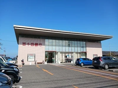 百十四銀行仏生山支店さんまで700m