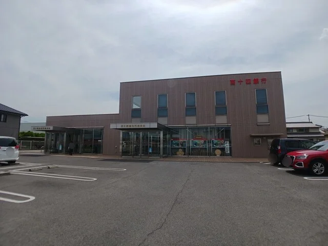 百十四銀行円座支店さんまで45m