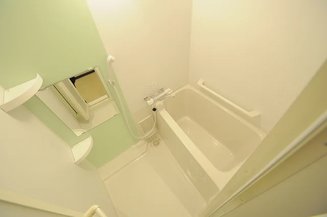 実際のお部屋と異なる場合がございます。