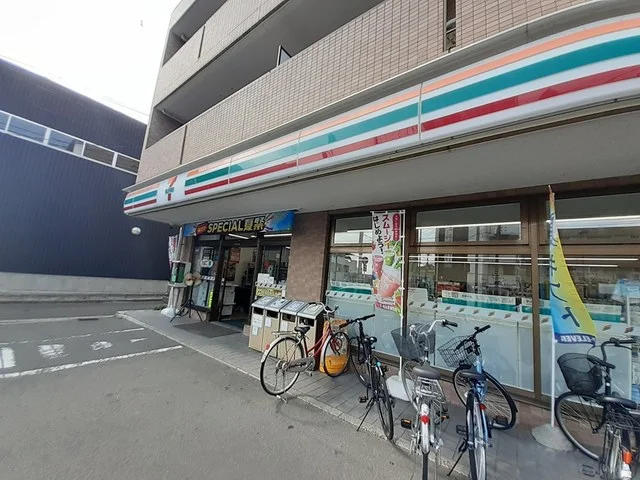 セブンイレブン仙台一高前店まで571m