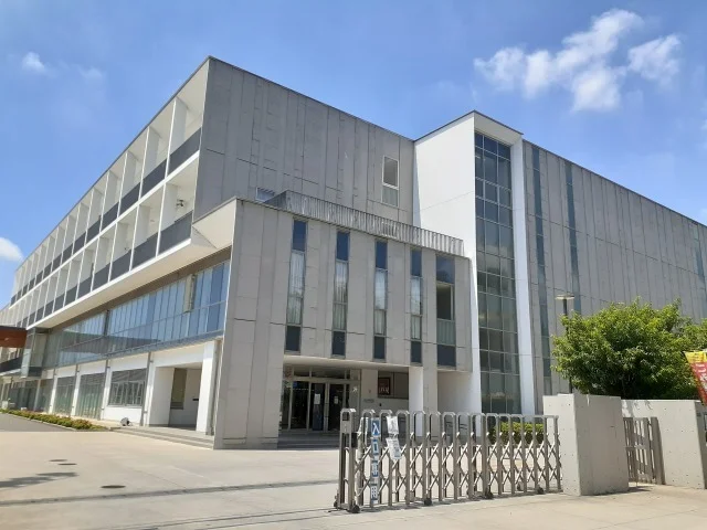 宇都宮市立　一条中学校まで280m