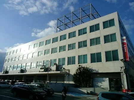 金沢中央郵便局まで850m