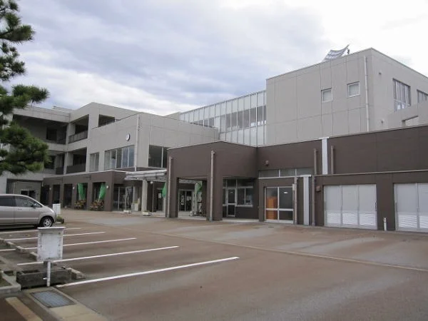 大門小学校まで2300m