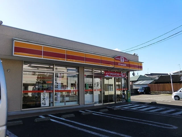 Ｙショップ高鍋駅前店まで500m