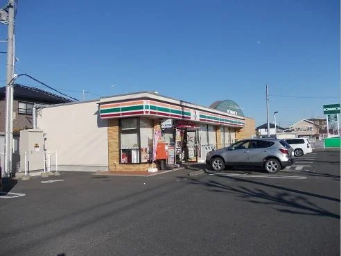 セブンイレブン牛久中央２丁目店まで210m