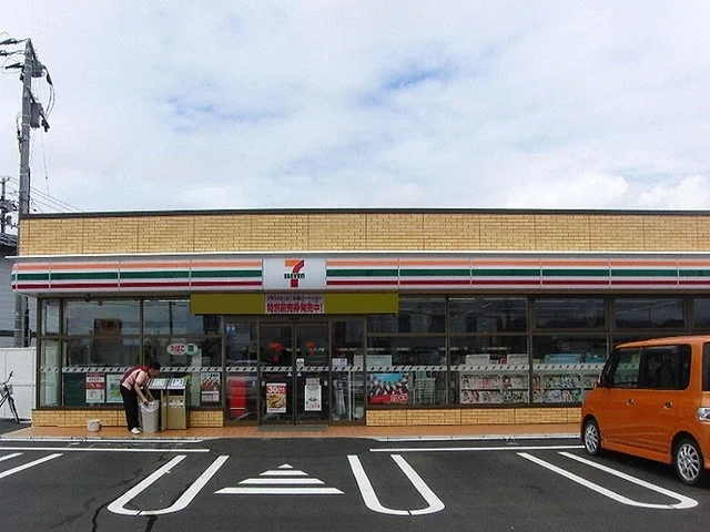 セブンイレブン湖西新所原店まで250m