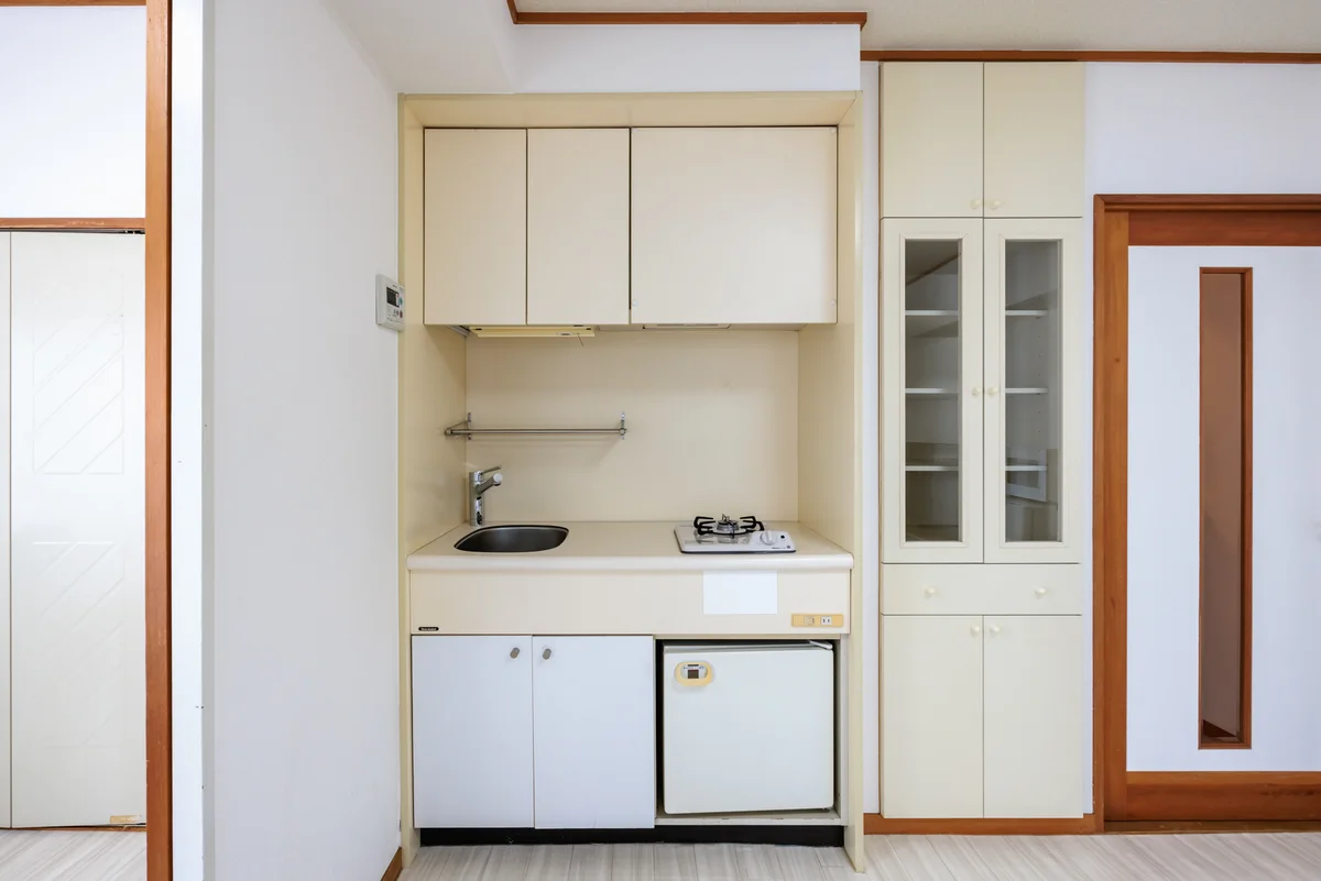 コンパクトなガスコンロ付き | 簡単な自炊にも対応