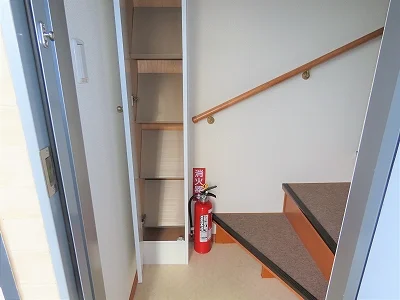 1階に玄関がある内階段のお部屋です