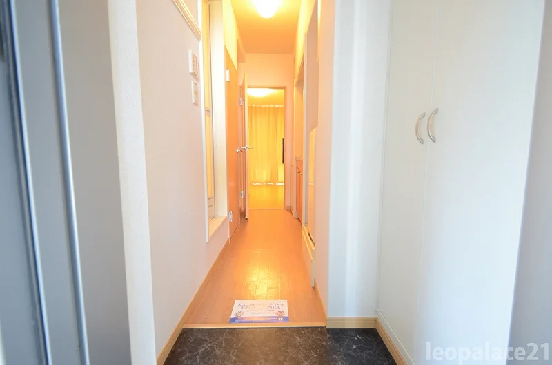 実際のお部屋と異なる場合がございます。