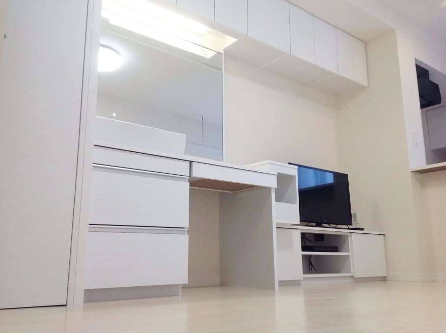 お部屋によって壁の色が違う場合がございます。