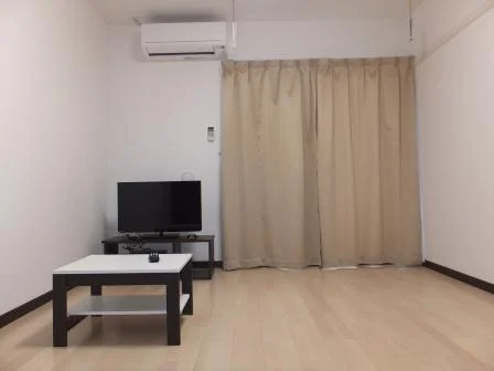 類似タイプのため、実際とは異なります。