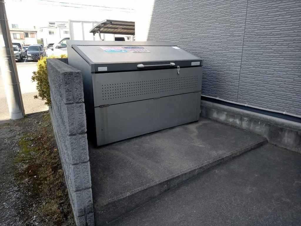 ゴミ置き場