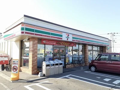 セブンイレブン帯広豊成店まで100m