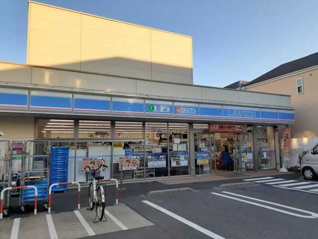 ローソン市川新田三丁目店まで410m