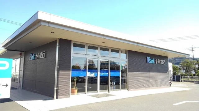 十八銀行長崎漁港支店まで950m