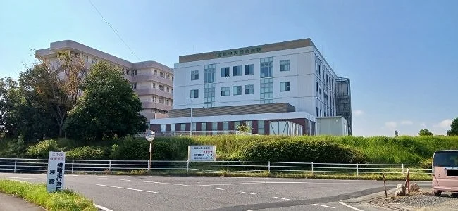 鈴鹿中央総合病院まで497m