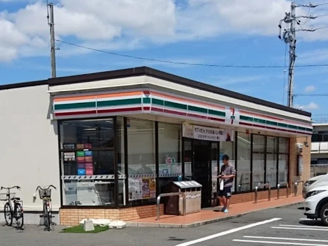 セブン-イレブン 浜松飯田北店まで350m