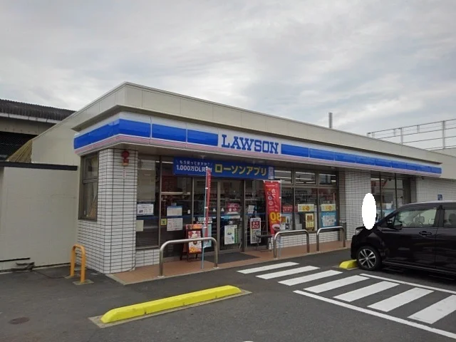 ローソン坂出白金町店まで500m
