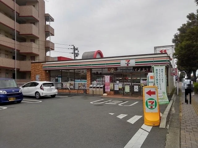 セブンイレブン健軍本町店まで160m