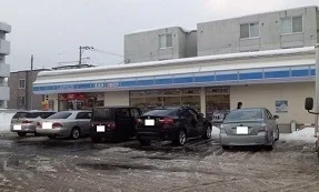 ローソンまで1000m