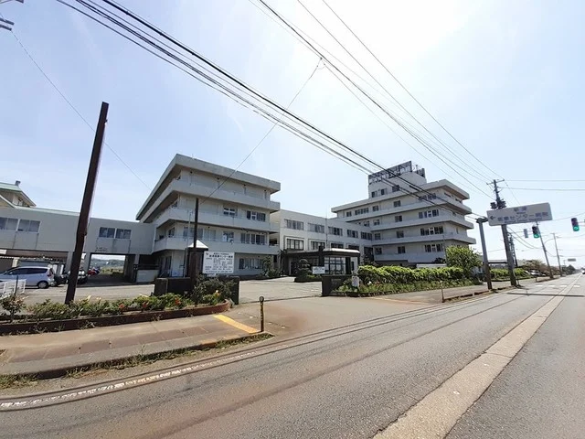 新津医療センター病院まで1100m