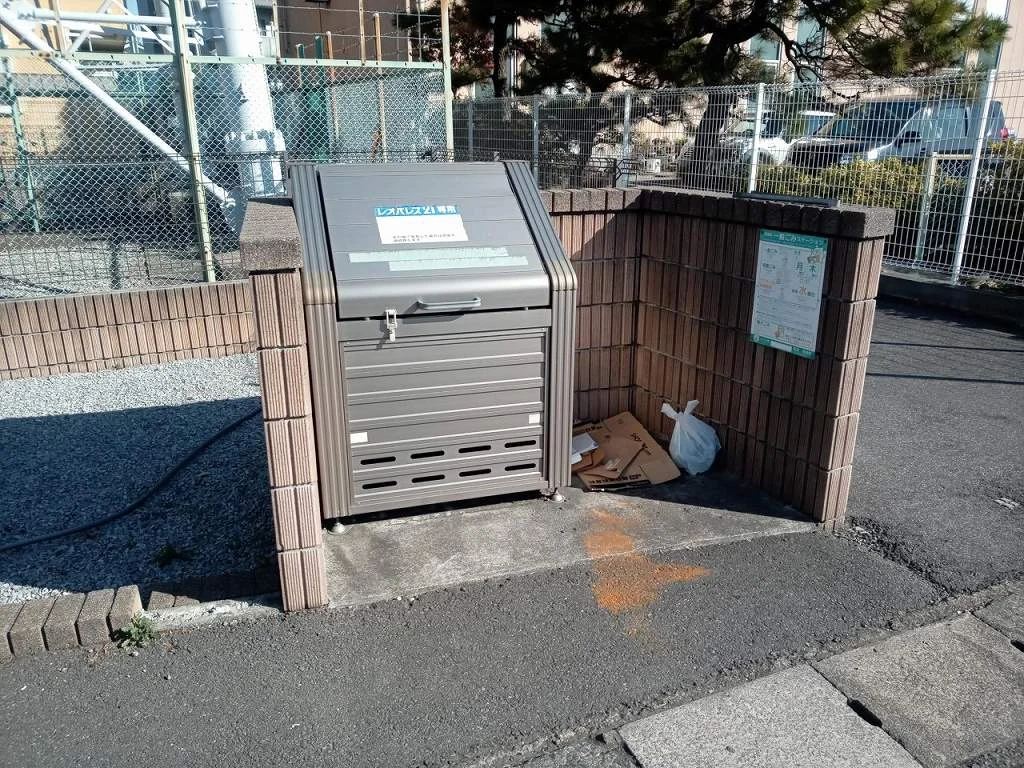ゴミ置き場