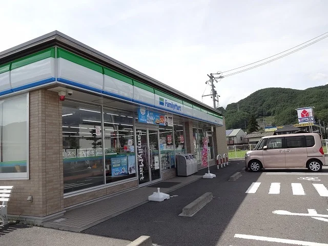ファミリーマート茅野塚原二丁目まで350m