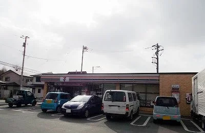 セブンイレブン三島谷田南店まで350m