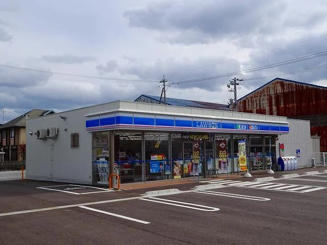 ローソンまで380m