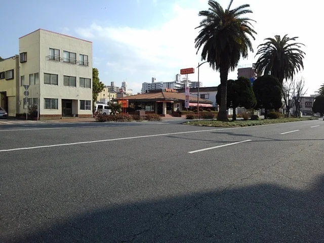 ロイヤルホストまで310m