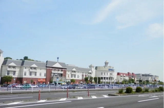 わさだタウンまで1300m