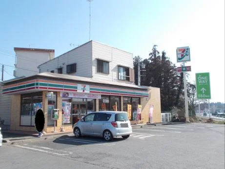 セブンイレブンまで850m