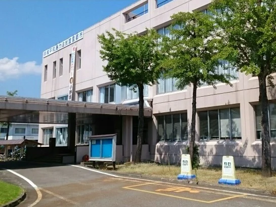 南魚沼市役所まで1300m