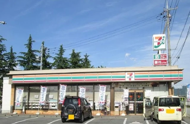 セブンイレブン甲斐一宮インターまで850m
