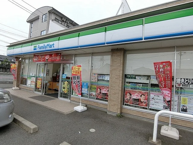 ファミリーマート 大垣室本町店まで1400m